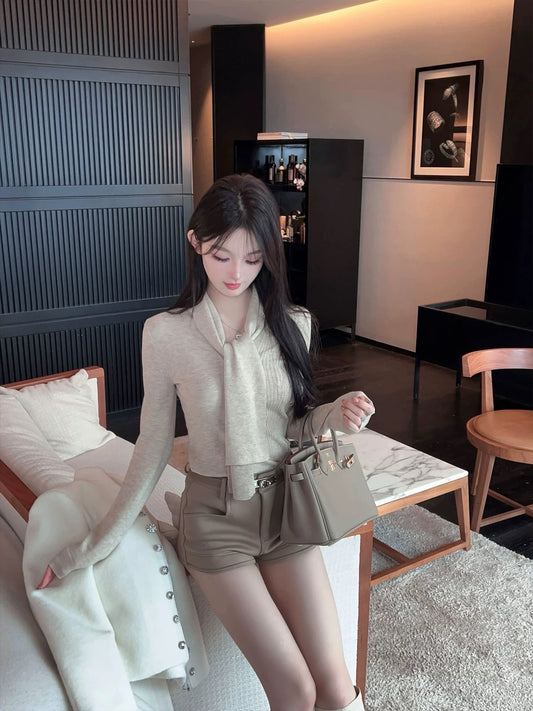 元气贝贝 百搭高腰配腰带热裤 Energetic Bebe Versatile High-Waisted Belted Shorts