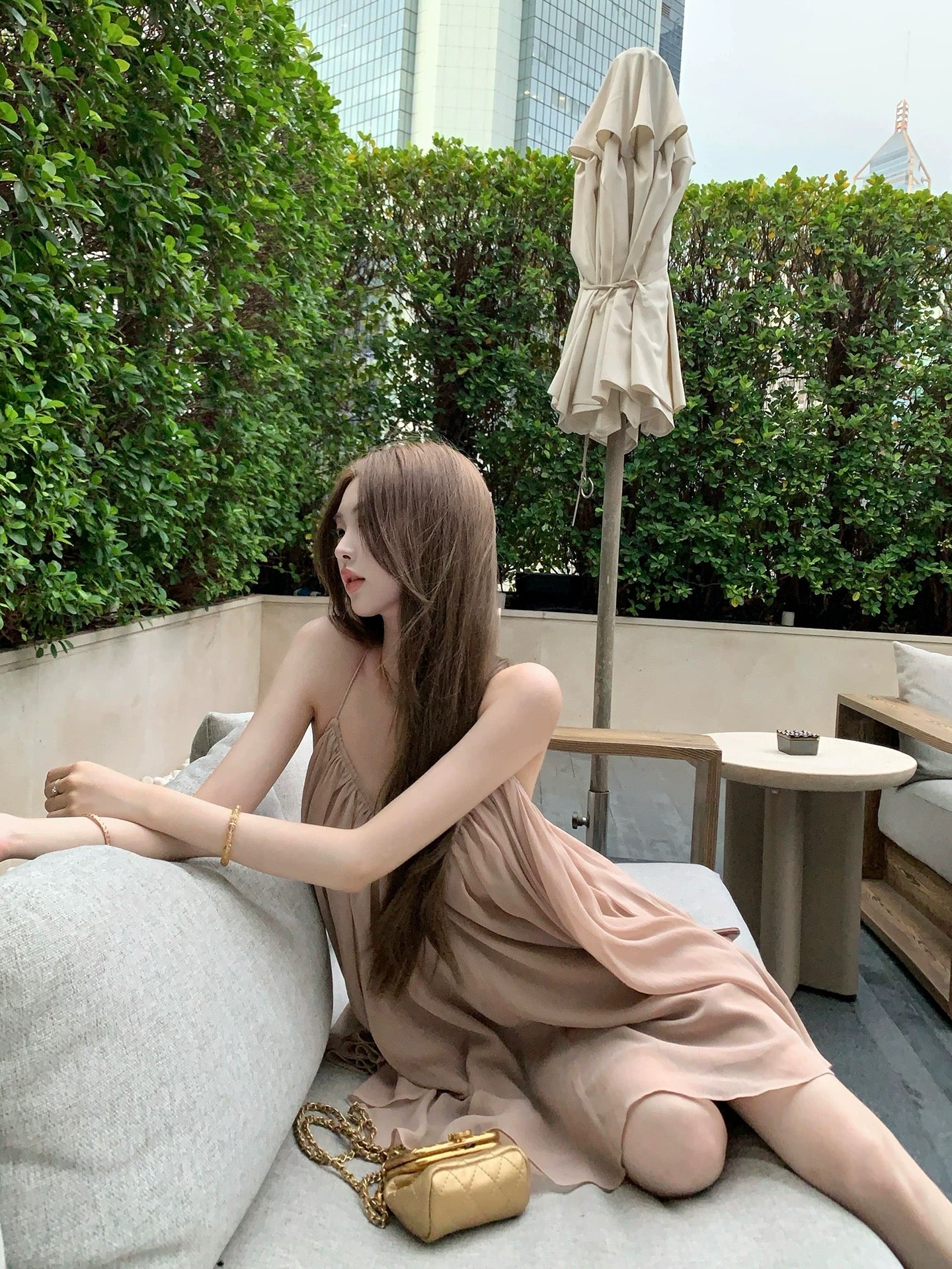 浪漫匿名 雪纺连衣裙露背挂脖连衣裙 Romantic Anonymous Backless Halter Neck Chiffon Dress