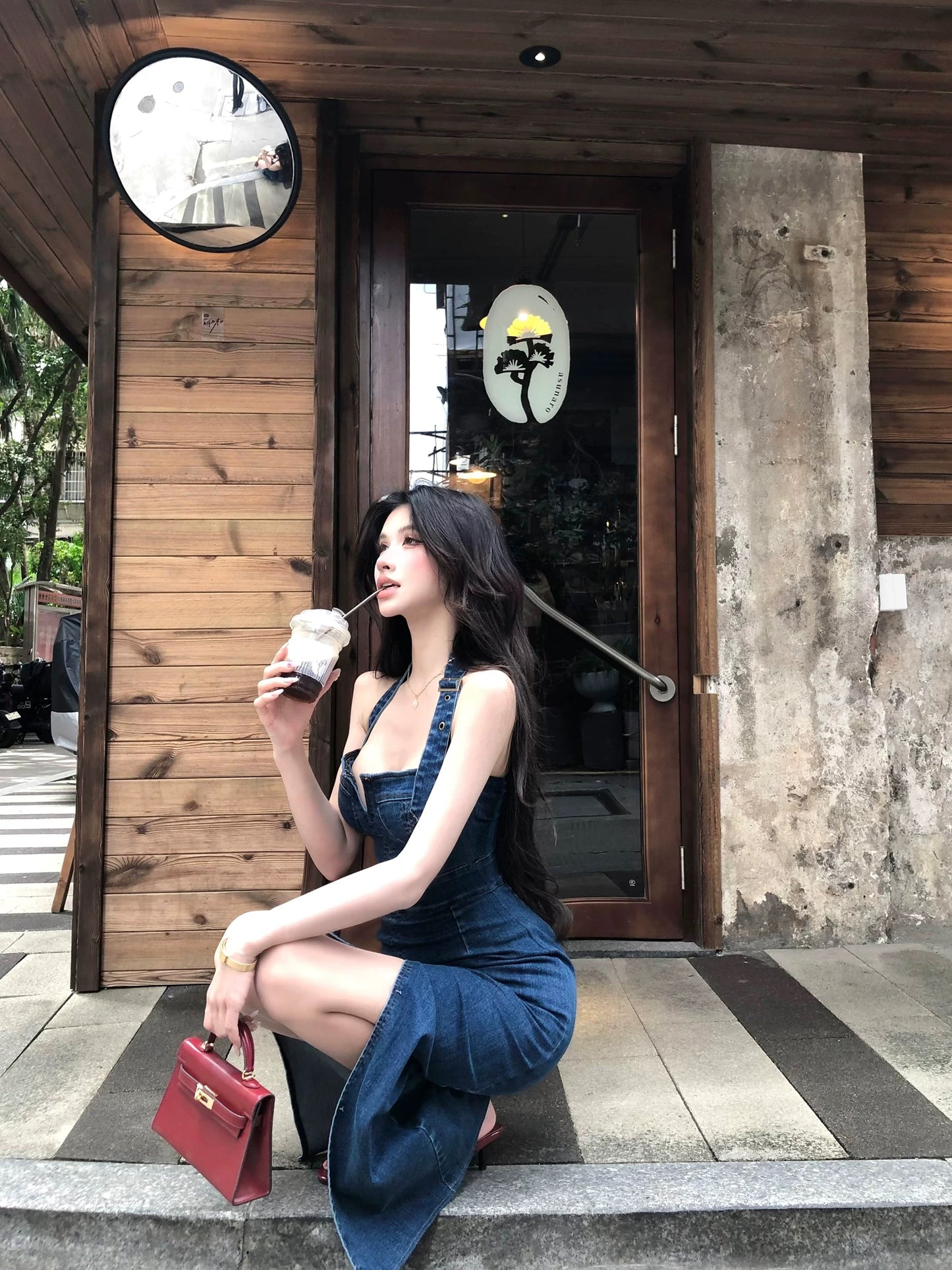丹蓝物语 牛仔挂脖开叉连衣裙 Danlan Story - Denim Halter Neck Split Dress