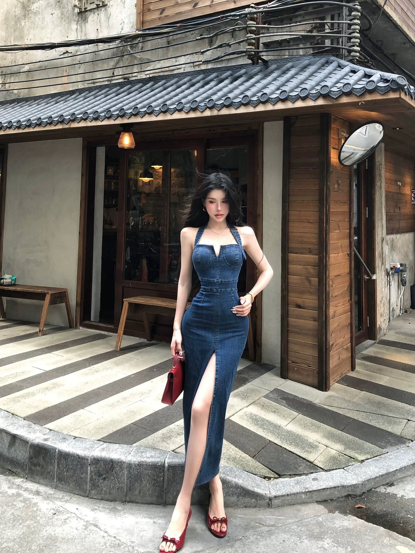 丹蓝物语 牛仔挂脖开叉连衣裙 Danlan Story - Denim Halter Neck Split Dress