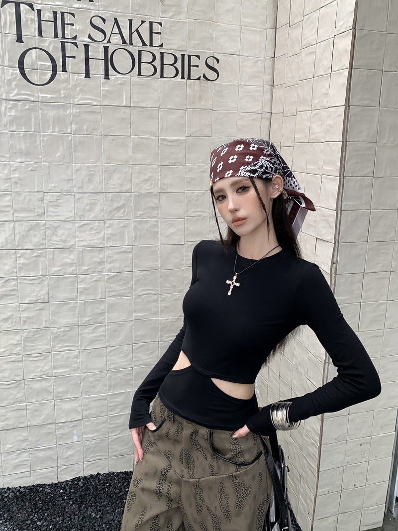 危险呼吸 辣妹风露腰修身上衣 Fatal Attraction: Skinny Cropped Long Sleeve Top