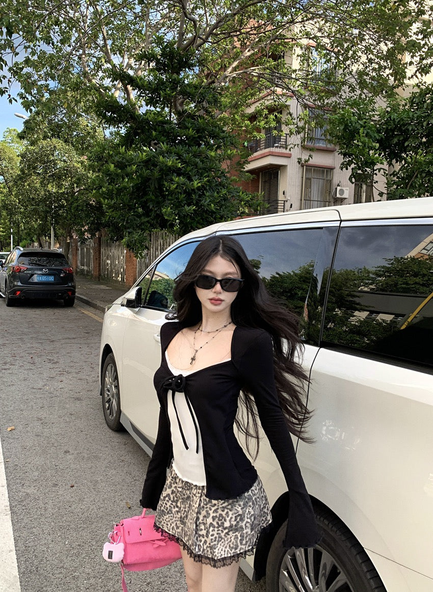 野玫瑰宣言 假两件立体花朵上衣Blooming Soul 3D Floral Patchwork Top