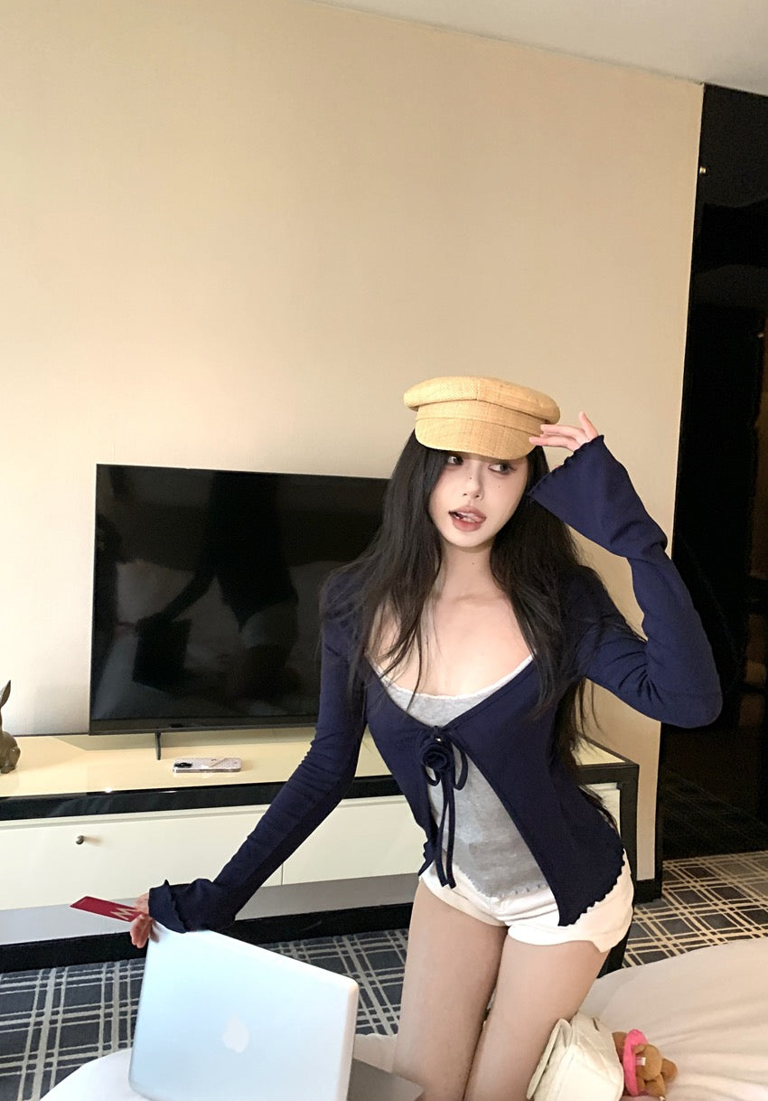 野玫瑰宣言 假两件立体花朵上衣Blooming Soul 3D Floral Patchwork Top