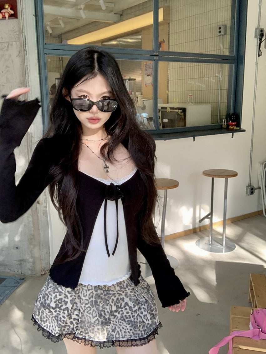 野玫瑰宣言 假两件立体花朵上衣Blooming Soul 3D Floral Patchwork Top