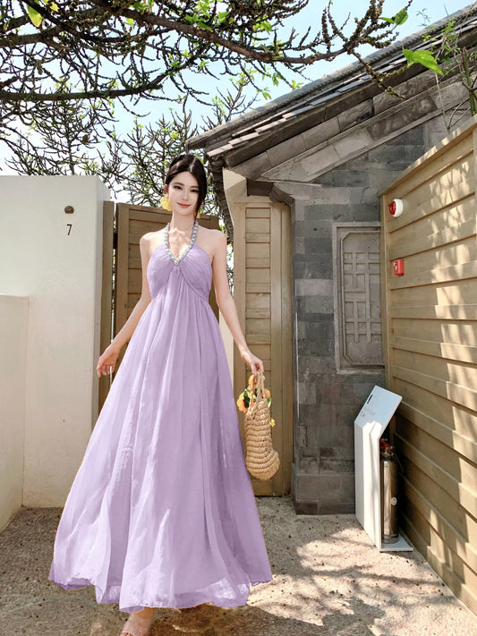 氛围感之神 镶钻挂脖雪纺连衣裙 Goddess of Aesthetic Vibes – Rhinestone Halter Chiffon Dress