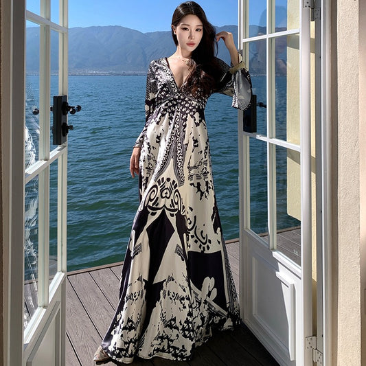 墨色繁花 老钱风印花V领连衣裙Vintage Manor Floral Maxi Dress