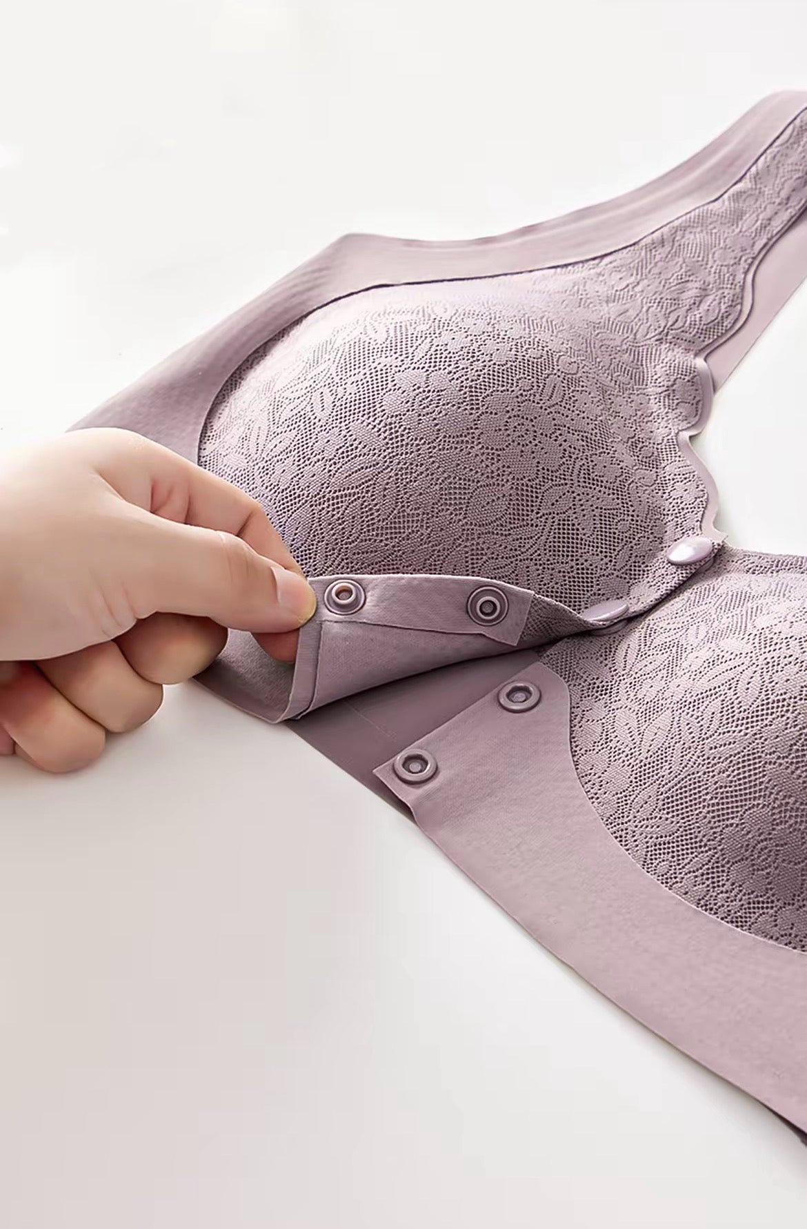 琥珀流光 复古宫廷风碎花无痕前开扣文胸内衣 Amber Luster Vintage Royal Floral Seamless Front-Closure Bra