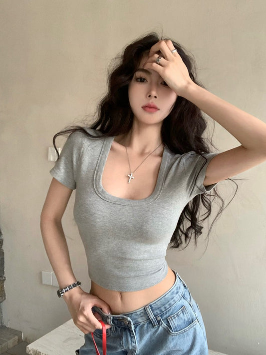 基础女孩 显瘦低U领短款短袖上衣 Basic OOTD - Slimming Low U-Neck Cropped Short Sleeve Top