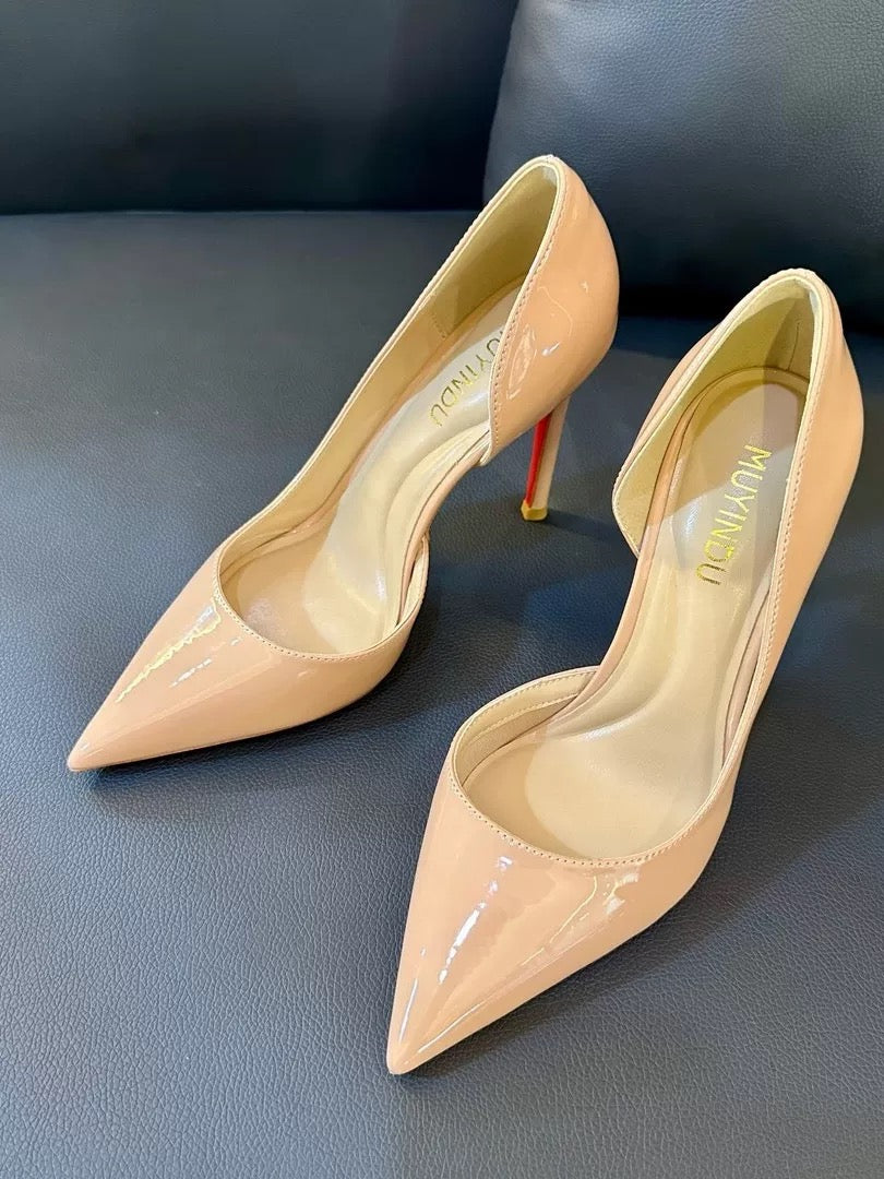 超舒服-红底侧空裸色高跟鞋 Super comfortable nude side-cut high heels with red soles