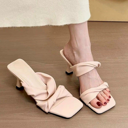 方头不累脚简约粉色高跟鞋 Pink minimalist square-toe comfortable high heels