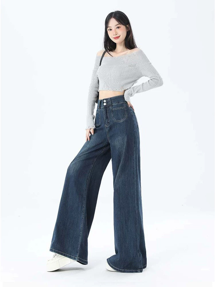 阔腿牛仔 高腰显瘦宽松的直筒喇叭牛仔裤 Wide-Leg High-Waisted Flared Jeans – Loose Fit and Slimming Straight Cut