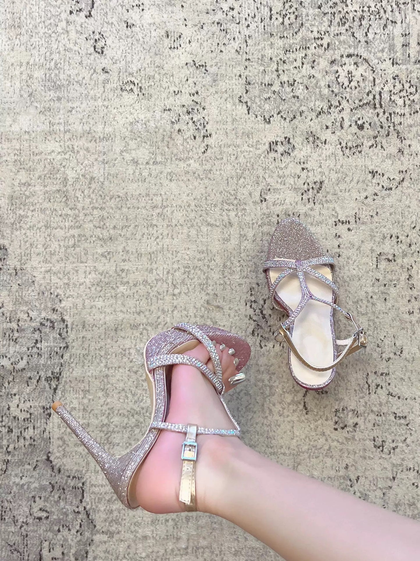 彩虹水钻 夏中古名媛风防水台高跟鞋 Rainbow Rhinestone Platform Heels in Retro Socialite Aesthetic