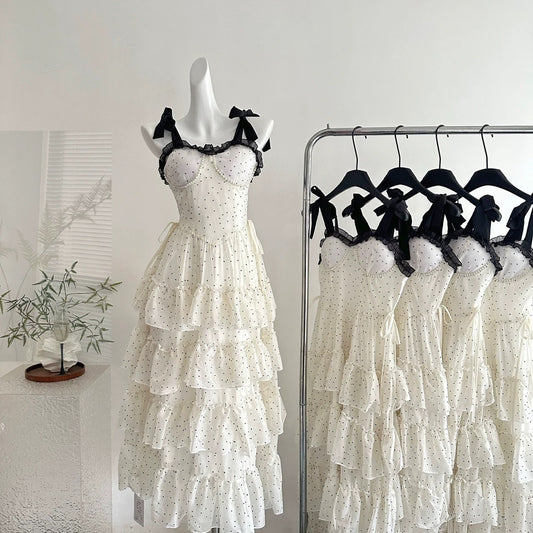 香榭奥黛丽 波点夏日绝美连衣裙 Champs-Élysées Audrey Polka Dot Stunning Summer Dress