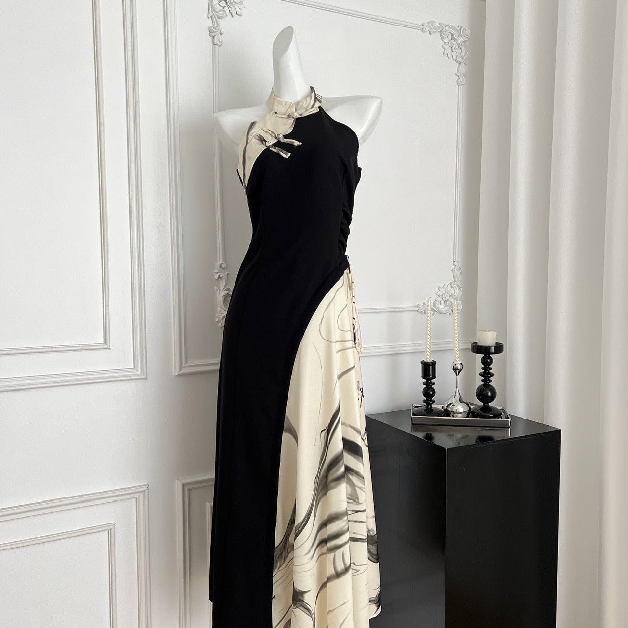 热巴美学 新中式国风书法旗袍连衣裙 Dilraba Aesthetics New Chinese Style Calligraphy Qipao Dress