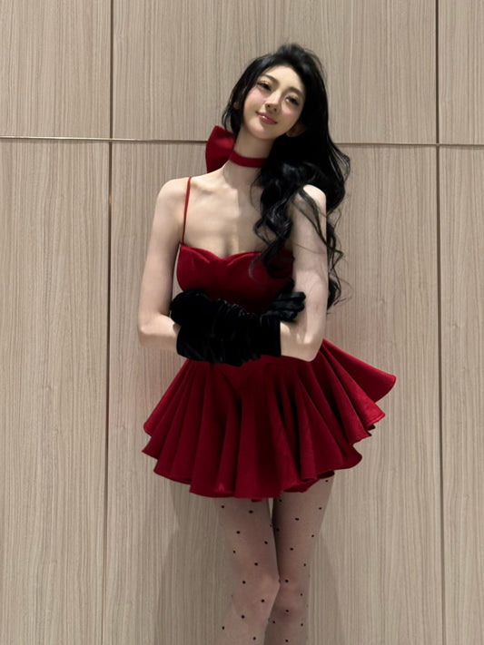 【限量5件】呛口小辣椒 甜辣风吊带红色连衣裙 Sweet-and-Spicy Style Red Spaghetti-Strap Dress