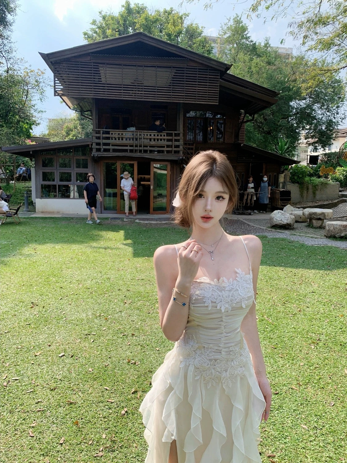 爱神仙子 花朵波浪吊带连衣裙 Fairy of Love Floral Ruffled Spaghetti Strap Dress