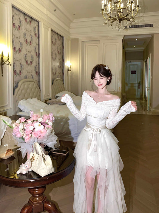 生日战裙 新款温柔风蕾丝网纱拖尾小礼裙 Birthday battle dress — new gentle-style lace tulle mini gown with a trailing hem