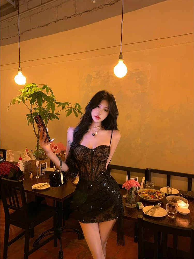 牛了牛了 蕾丝吊带抹胸连衣裙 Gorgeous lace cami bustier dress