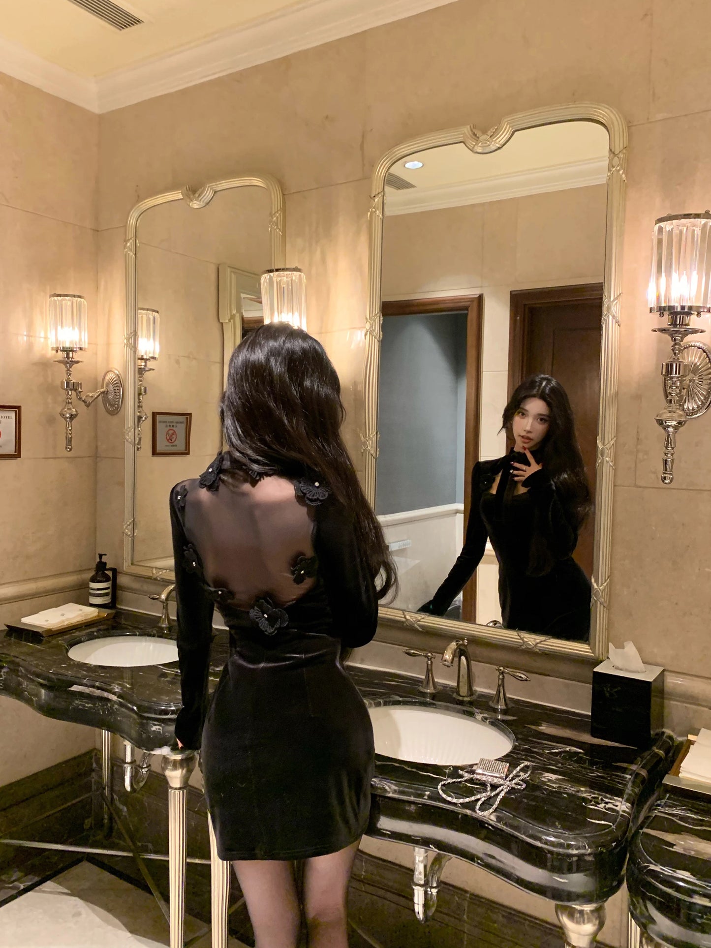 玫瑰名媛 性感名媛短款丝绒连衣裙 Rose Socialite Sexy Velvet Mini Dress