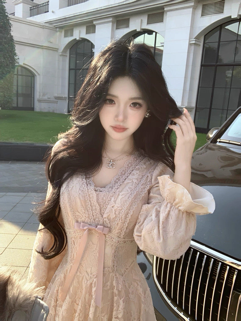 迷迭花园 蕾丝收腰千金风连衣裙  Rosemary Garden Lace Waist-Cinched Debutante-Style Dress