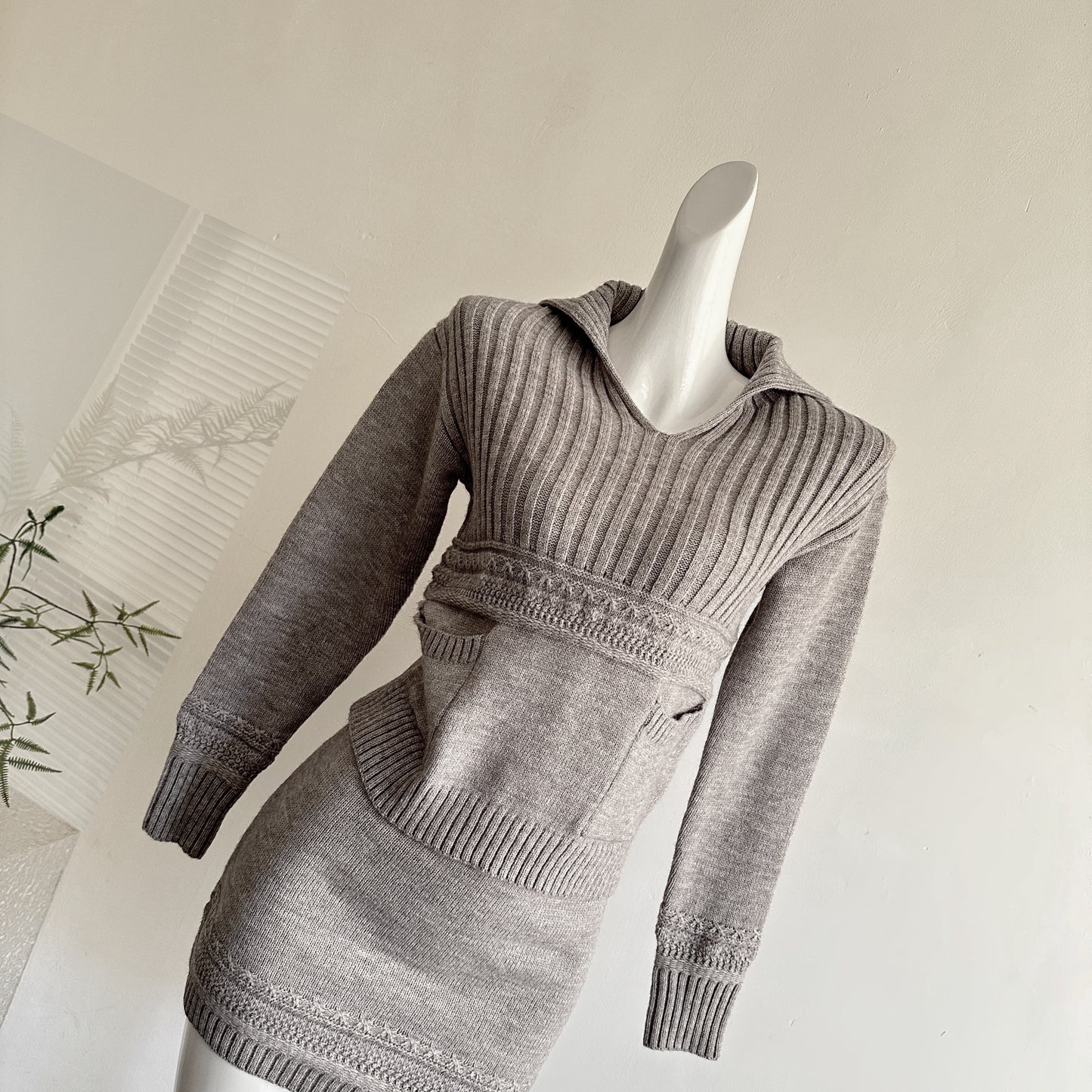 高智冷女 大翻领100绵羊毛针织套装 Cool-Girl Look 100% Merino Wool Knit Set with Oversized Lapel