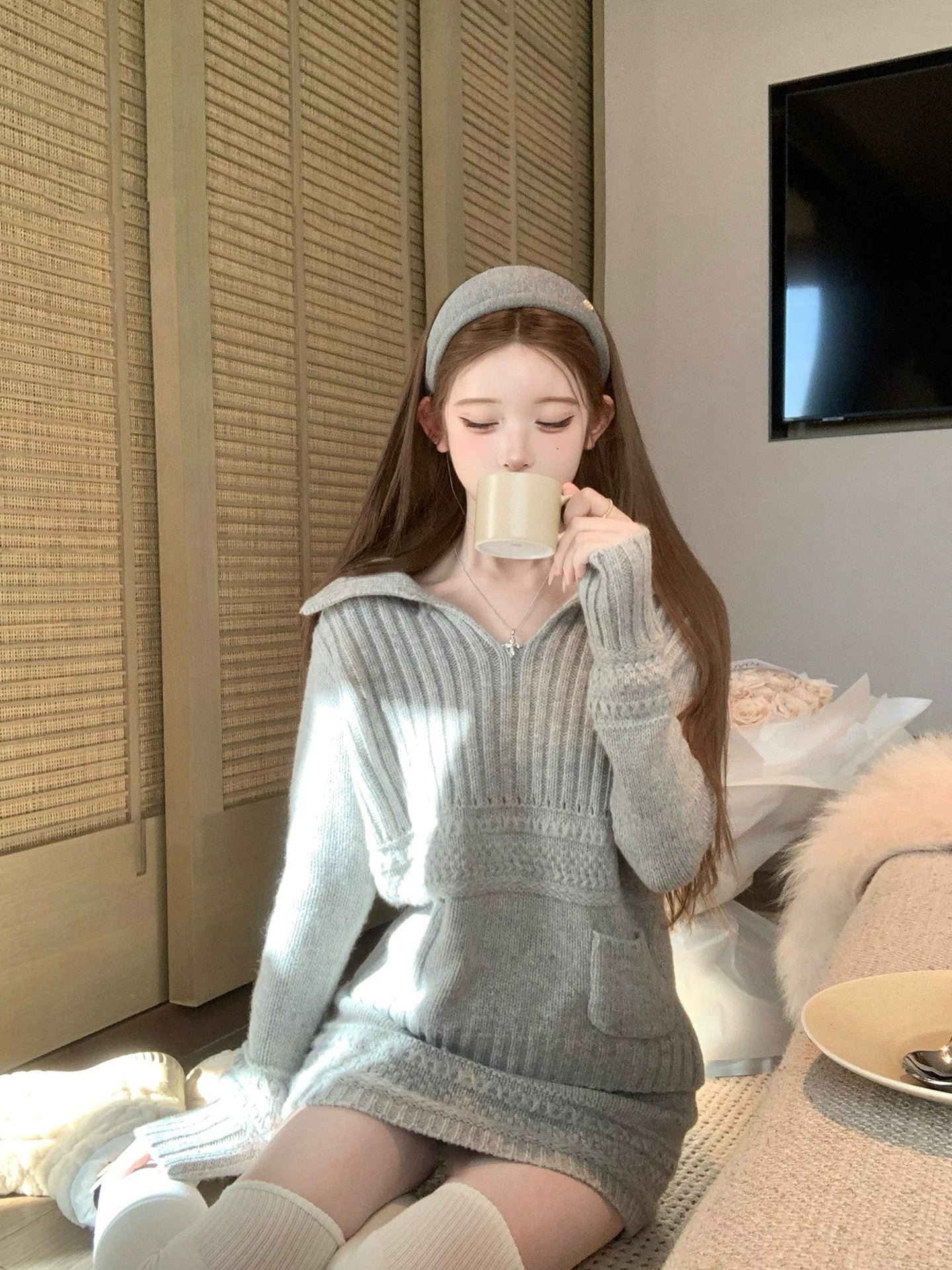 高智冷女 大翻领100绵羊毛针织套装 Cool-Girl Look 100% Merino Wool Knit Set with Oversized Lapel