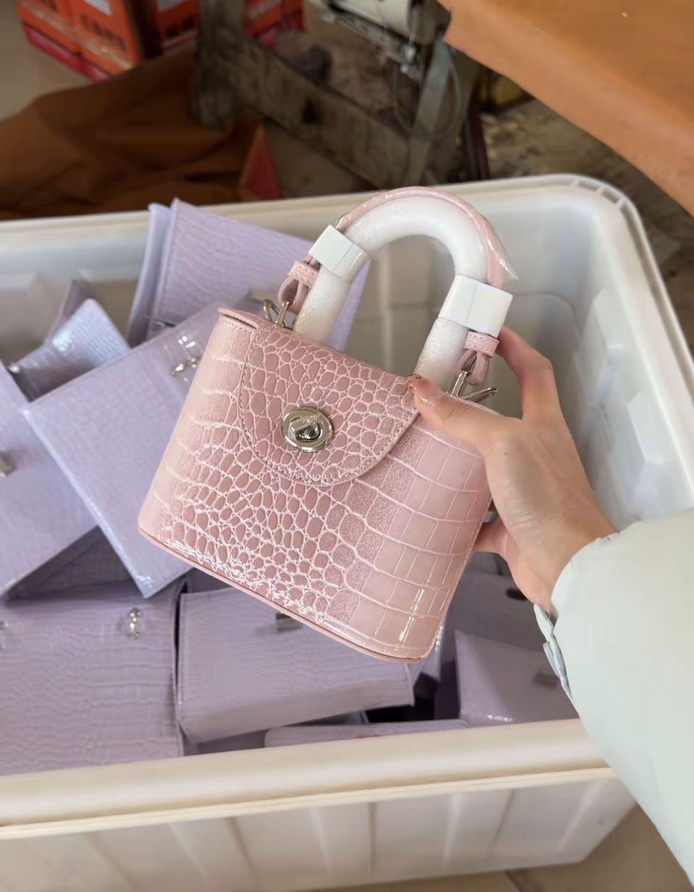 Lumière Mini Box Hand Bag