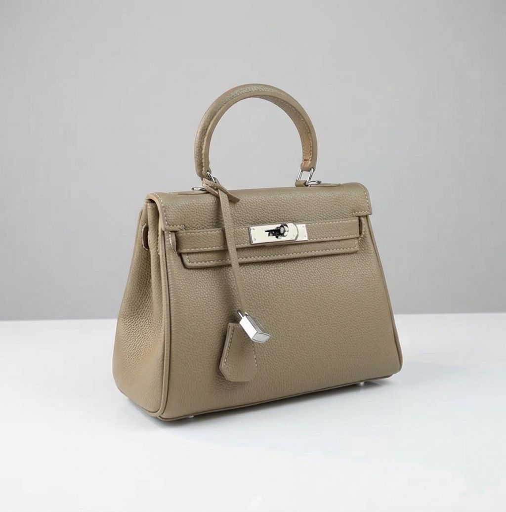 Selene Pink Mini Hand Bag